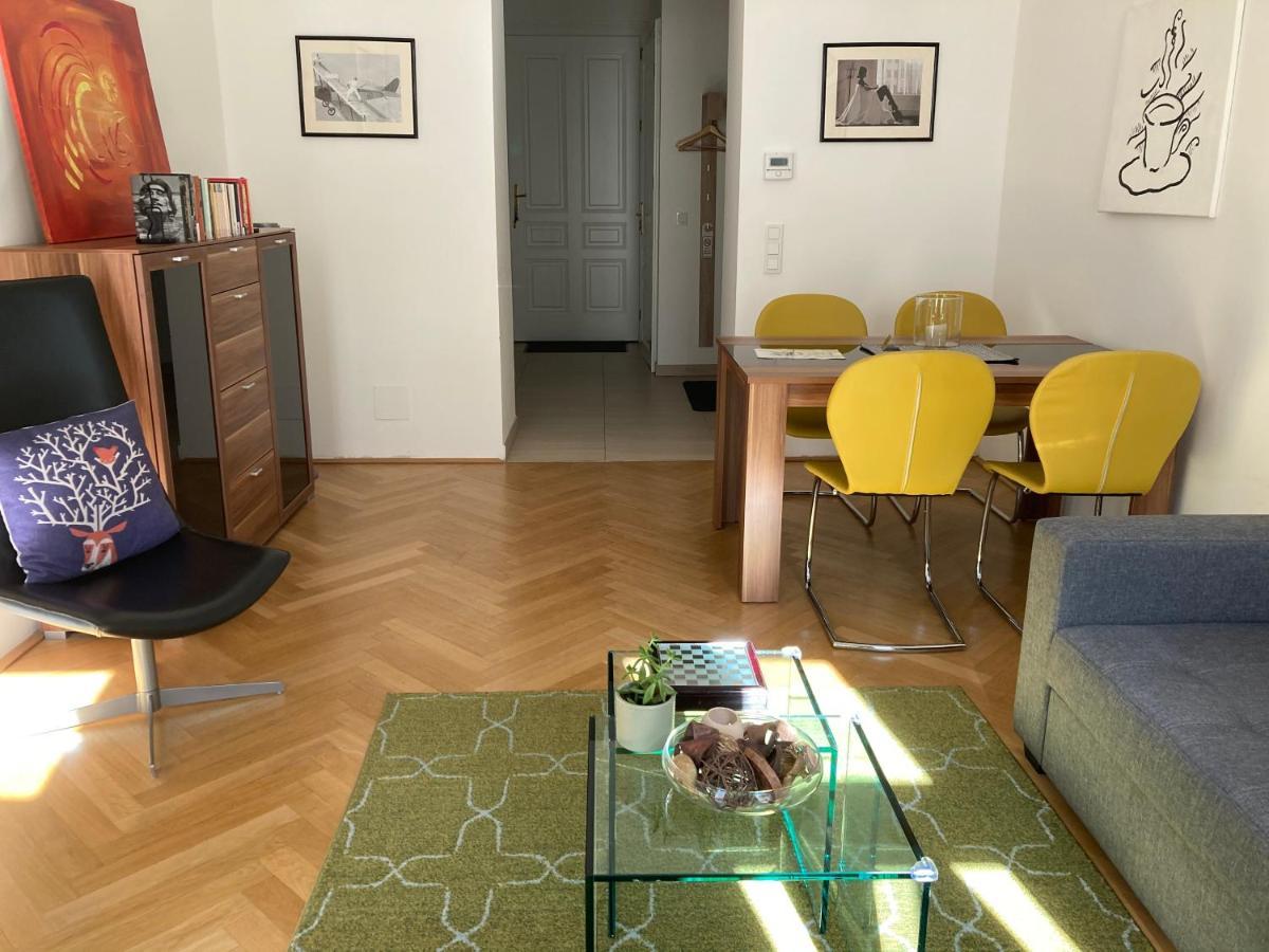 Apartment Vienna Living Exteriör bild